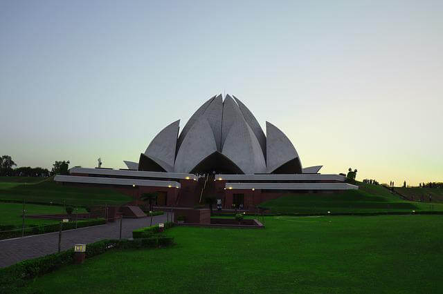 Lotus-temple-delhi